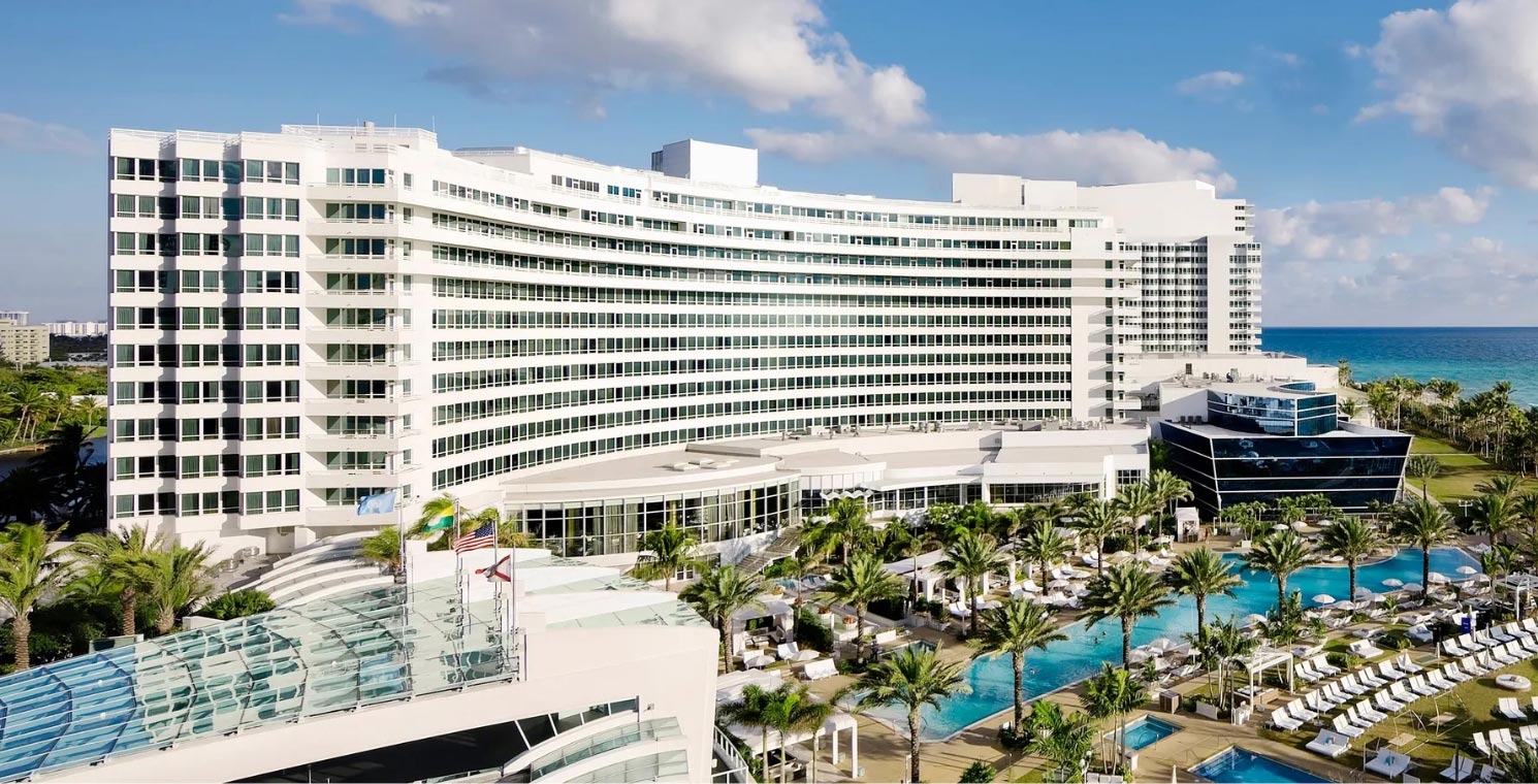 Valor PayTech at SEAA 2026 event in Fontainebleau Miami Beach